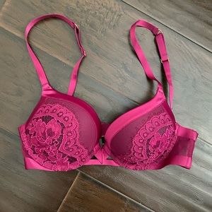 Victoria’s Secret Very Sexy Bra